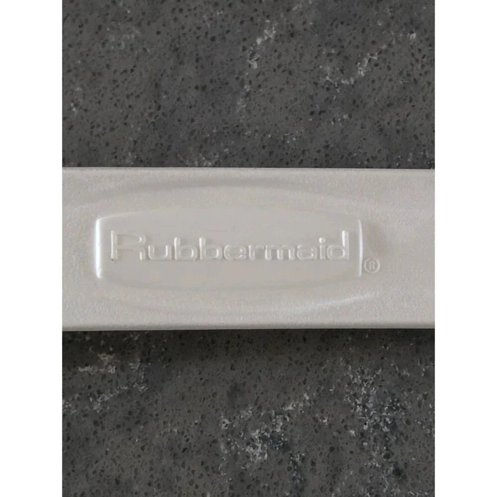 Vintage Rubbermaid 1083 Serving Spoon Ivory White Plastic Kitchen Utensil